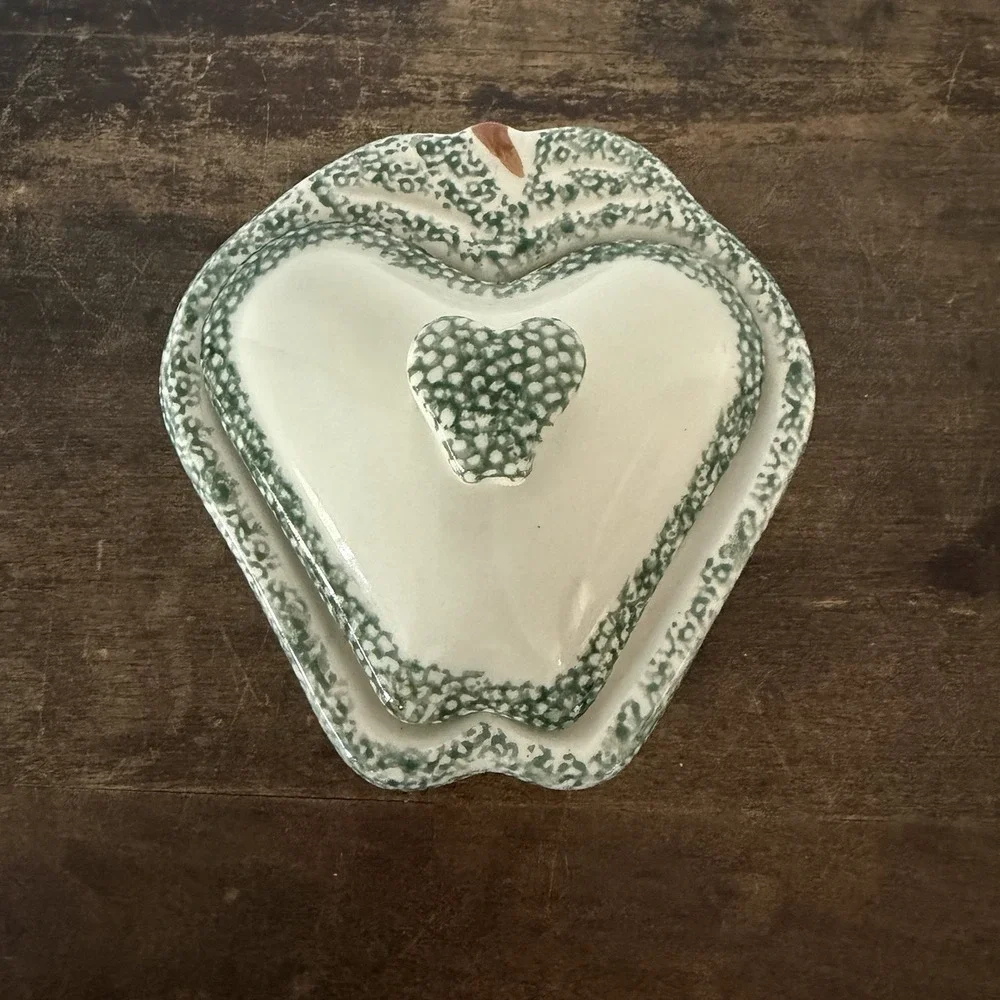 Vintage‎ Apple Themed Ceramic Kitchen Trinket Box Grannycore